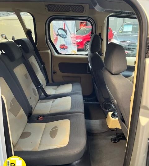 FORD – Transit connect