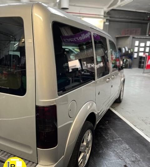 FORD – Transit connect
