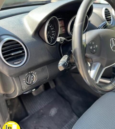 MERCEDES – Clase ML – 300 CDI BlueEFFICIENCY