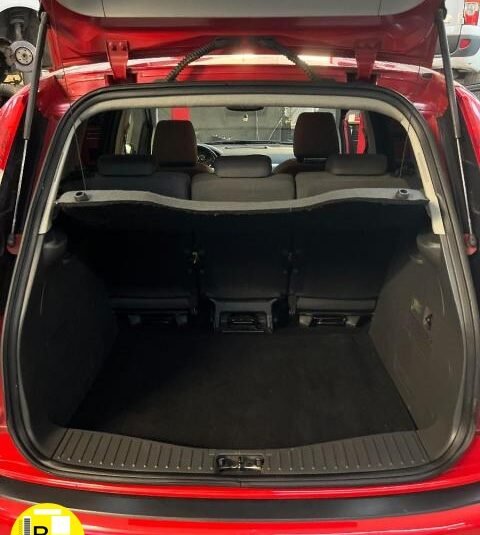 FORD – C-Max – Focus Ghia 1.8 TDCi 115cv