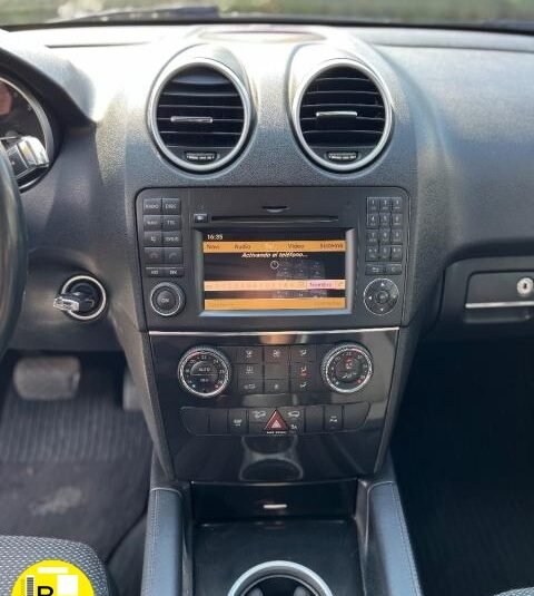 MERCEDES – Clase ML – 300 CDI BlueEFFICIENCY
