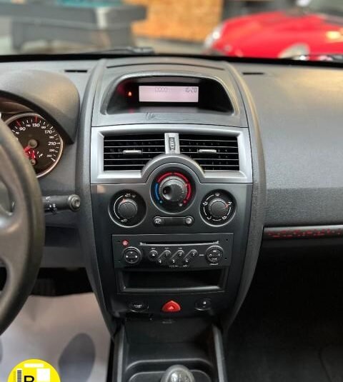 RENAULT – Mégane – 1.5 dCi/85CV 5p.