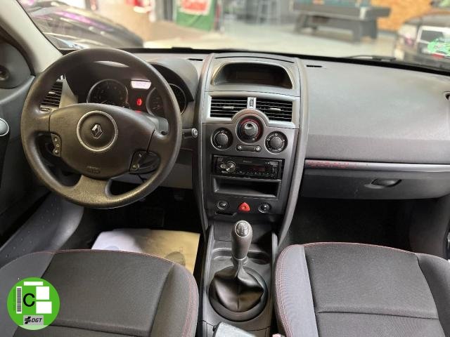 RENAULT – Mégane – 1.4 16V 5p.
