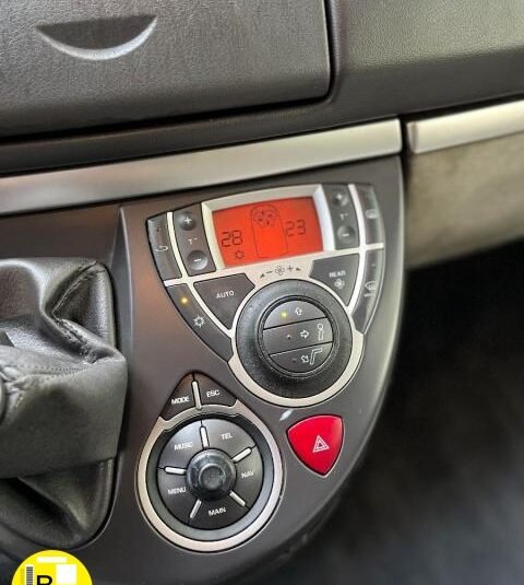 PEUGEOT – 807 – SV 2.2 HDi 130 FAP