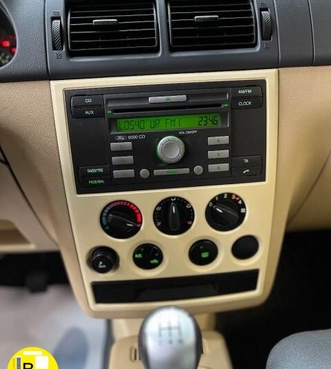 FORD – Transit connect