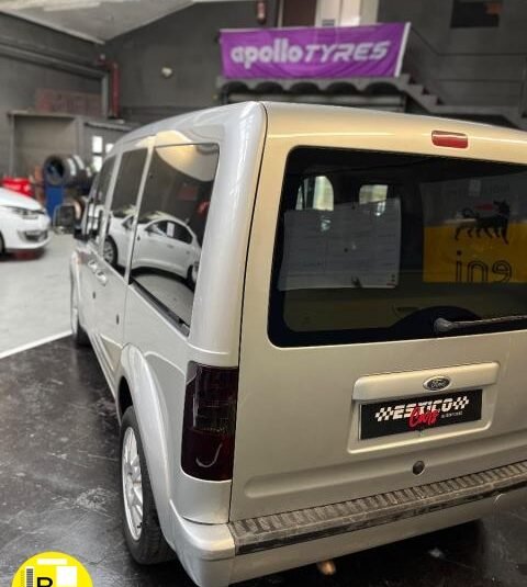 FORD – Transit connect
