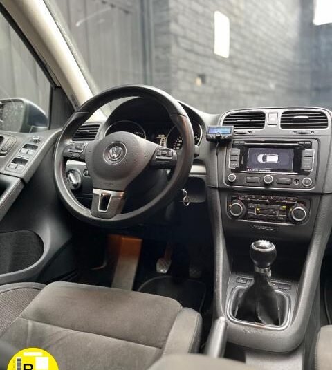 VOLKSWAGEN – Golf – 1.6 TDI DPF 5p. Sport Edition