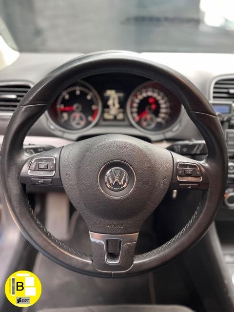 VOLKSWAGEN – Golf – 1.6 TDI DPF 5p. Sport Edition