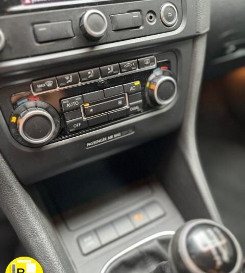 VOLKSWAGEN – Golf – 1.6 TDI DPF 5p. Sport Edition