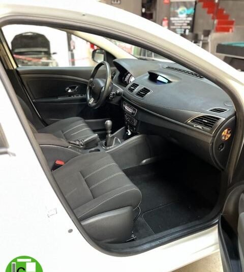 RENAULT – Mégane – 1.2 TCe S&S ESM ST SL GT Style