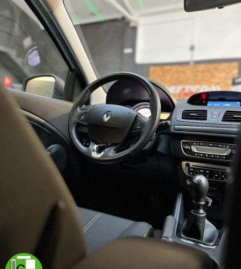 RENAULT – Mégane – 1.2 TCe S&S ESM ST SL GT Style