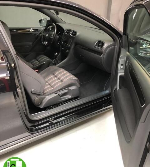 VOLKSWAGEN – Golf – 2.0 TSI 3p. GTI