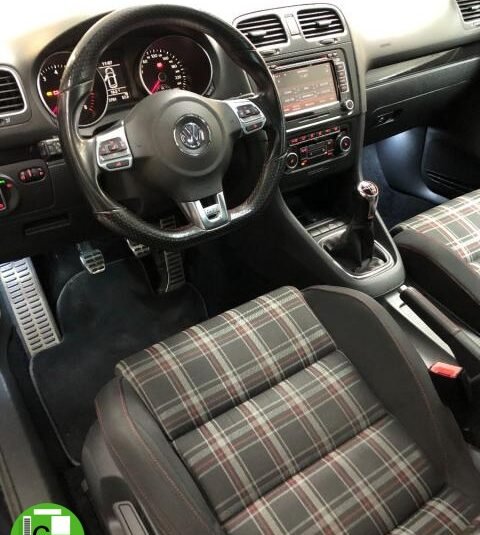 VOLKSWAGEN – Golf – 2.0 TSI 3p. GTI