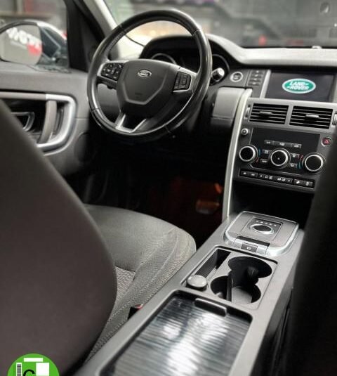 LAND ROVER – Discovery Sport – 2.0 TD4 150 CV HSE
