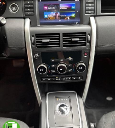 LAND ROVER – Discovery Sport – 2.0 TD4 150 CV HSE