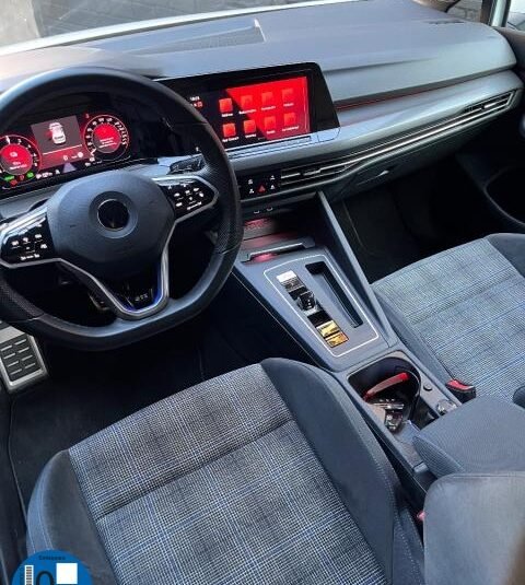 VOLKSWAGEN – Golf – GTE 1.4 245CV DSG