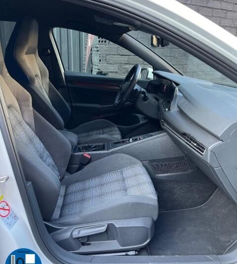 VOLKSWAGEN – Golf – GTE 1.4 245CV DSG